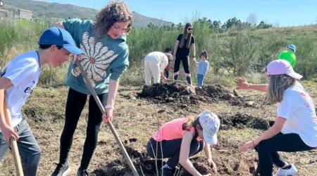 El CEIP de Cualedro no se rinde a pesar de los incendios del verano
